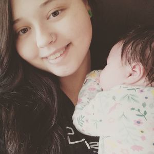 Meet your Posher, Danielle